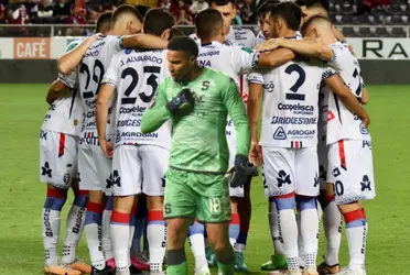 Esteban Alvarado fue clave para que Saprissa avanzara en el Torneo de Copa.