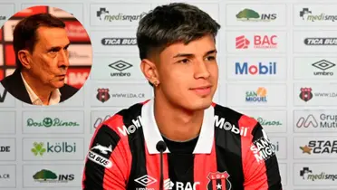 Estratega aseguró que conversó con el delantero paraguayo