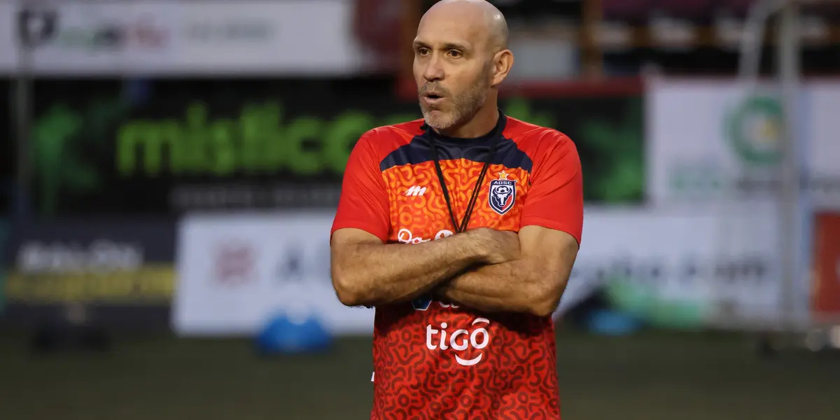 Estratega de San Carlos le tiró flores al estratega manudo en la conferencia de prensa