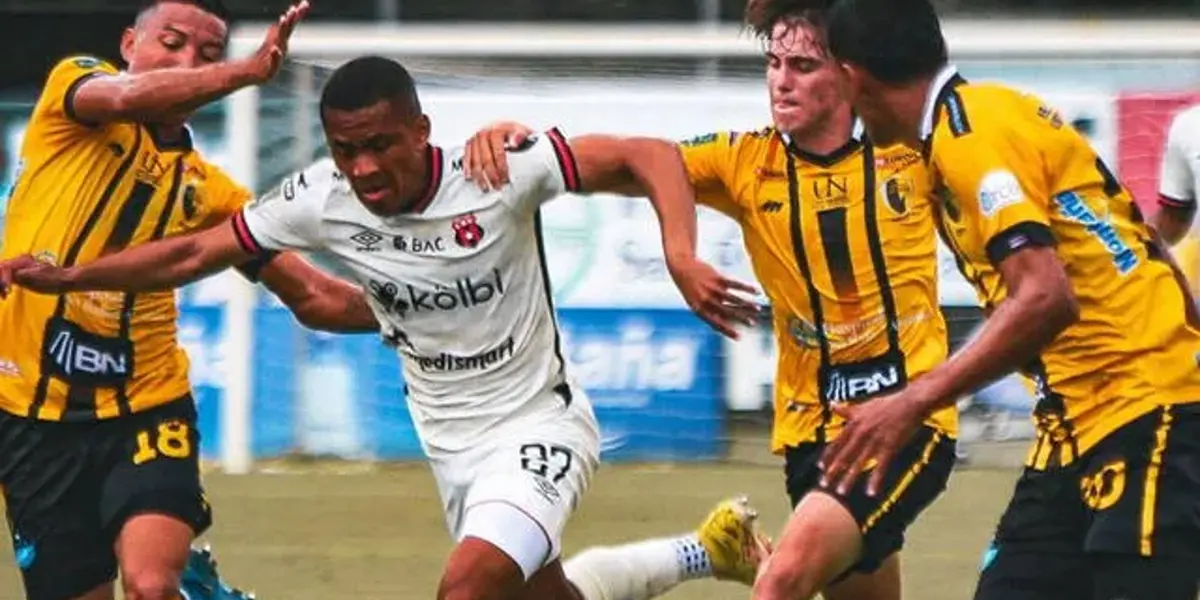 Estratega debutará ante el Municipal Liberia y sacó del congelador a un crack que Andrés Carevic no quería