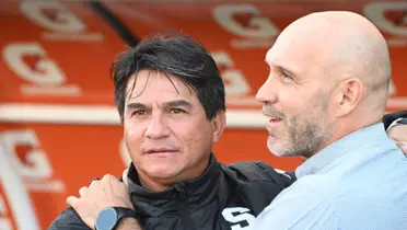 Estratega es tendencia en redes sociales, donde los seguidores morados piden que quede fuera