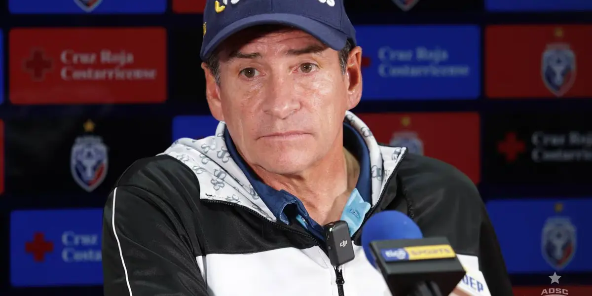 Estratega mexicano había expresado su deseo de salir del club en varias ocasiones