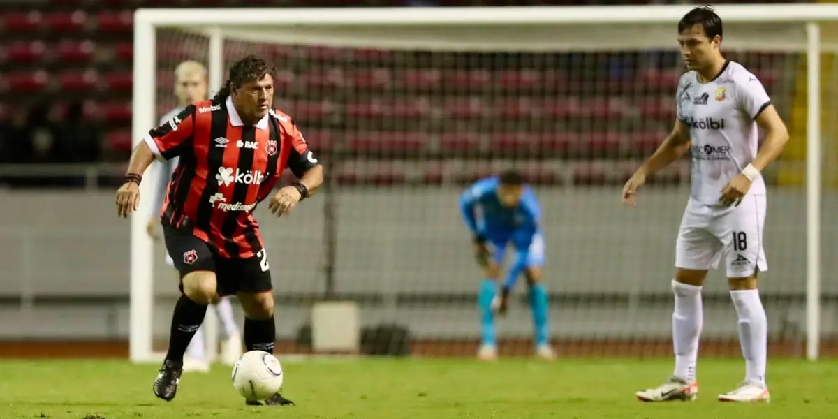 Ex jugador habló sin pelos en la lengua de la identidad del club de sus amores