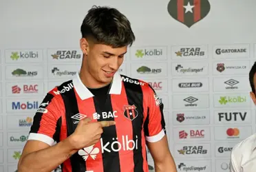 Gerente Javier Santamaría reveló la manera en que el paraguayo se colocó la rojinegra