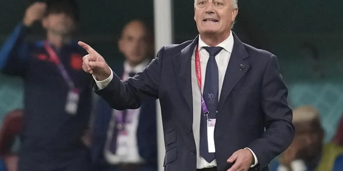 Gustavo Alfaro comentó cómo los jugadores de la liga local se incorporarán.