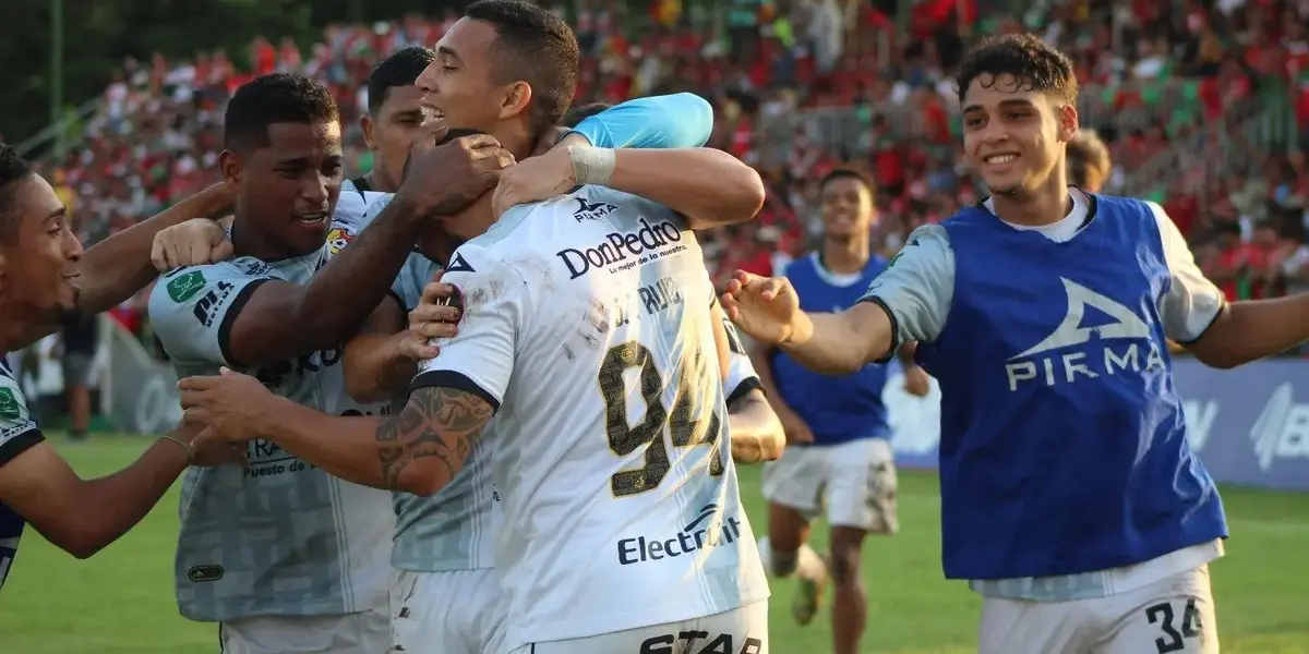 Herediano saca un valioso triunfo en su visita al Estadio Chorotega de Nicoya y amarra una virtual clasificación, a su vez, le echa una mano al Cartaginés