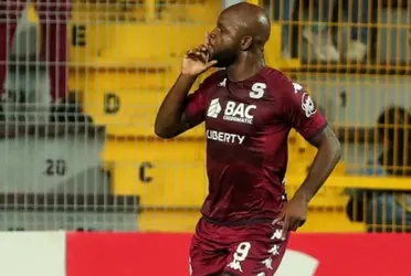 Javon East piensa en un nuevo objetivo con el Saprissa tras ganar el Apertura.