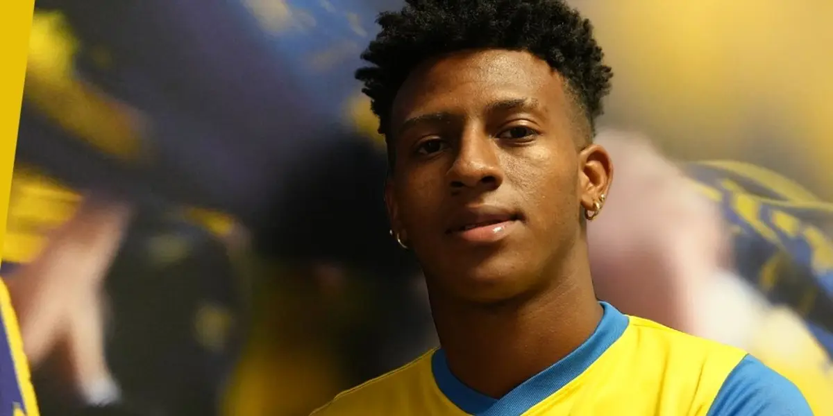 Josimar Alcócer deja oficialmente Liga Deportiva Alajuelense.