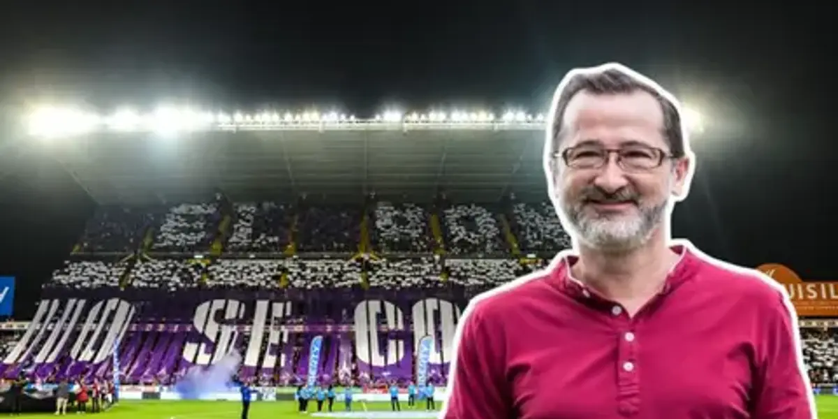 Juan Carlos Rojas con el estadio Ricardo Saprissa detrás. Foto: La república.