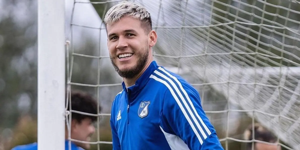 Juan Pablo Vargas se defiende tras no pasar las pruebas médicas con el Santos de Brasil.