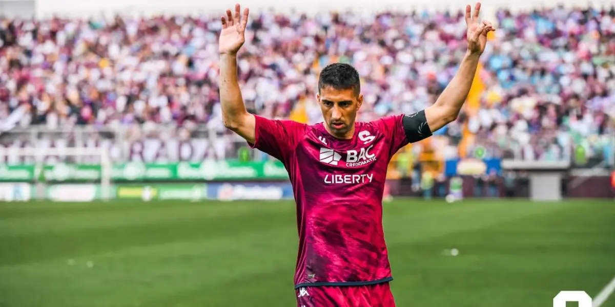 Jugador argentino muestra un gran nivel con los morados, pero falló un penal que era el 2 a 0 ante Cartaginés