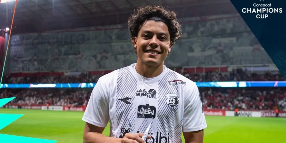 Jugador fue elegido como el mejor jugador en hazaña de Herediano