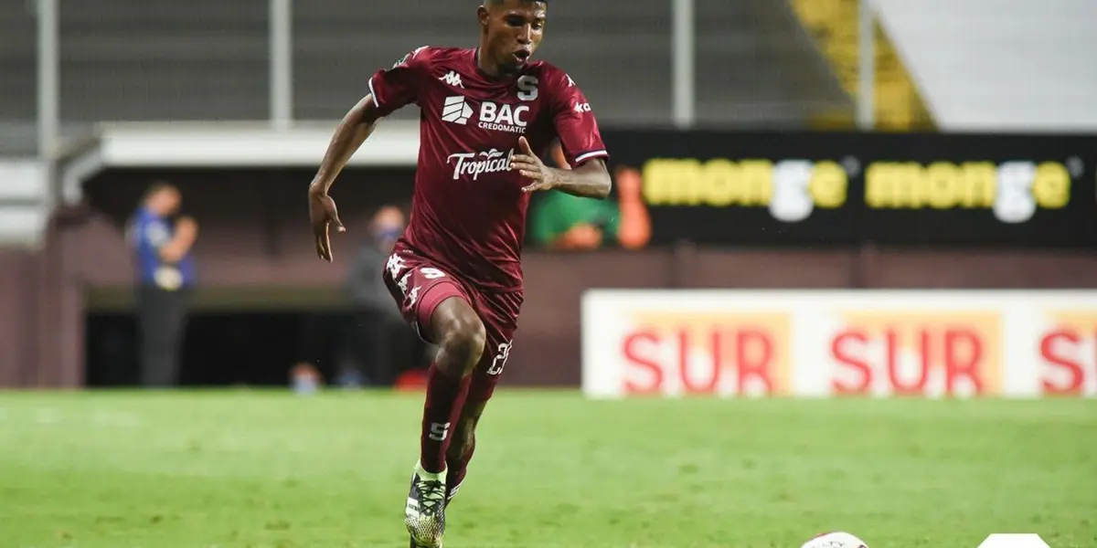 Jugador ha levantado su nivel con los morados y ahora es clave en el club