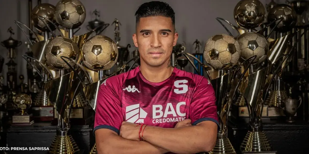 Jugador hondureño no necesitó mucho tiempo para alcanzar la grandeza con el club