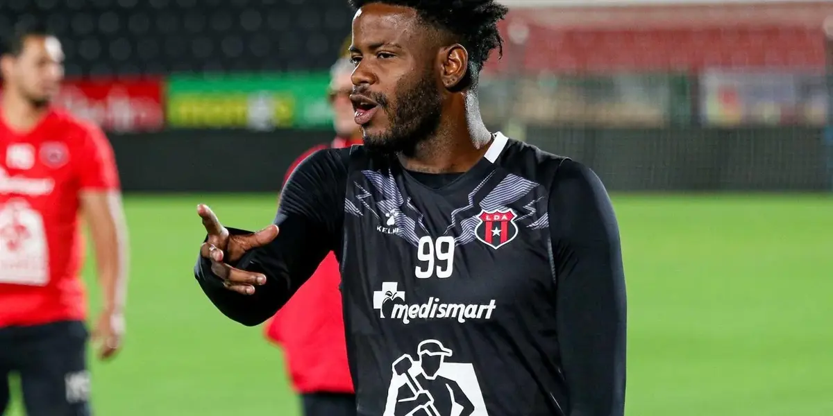 Jugador no salió muy bien del club, ya que no se presentó a una audiencia por una denuncia que realizó