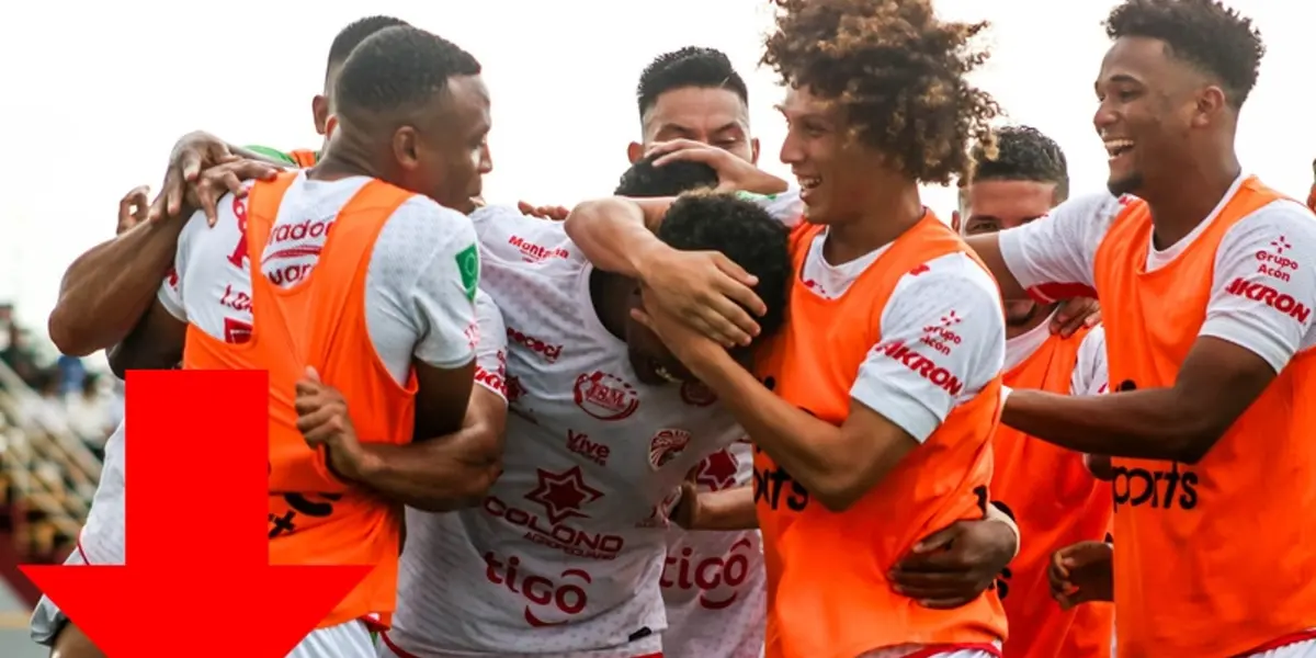 Jugadores de Santos celebrando el gol que le marcaron a Grecia. Foto: Santos.