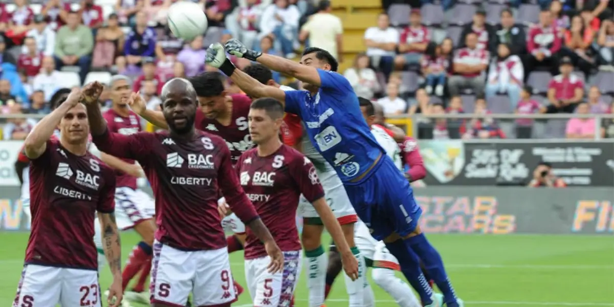 Jugadores de Saprissa celebrando ante Guanacasteca. Foto: LT.