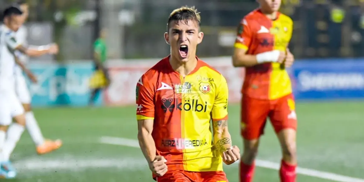 Kenneth Vargas se convirtió esta semana en legionario.