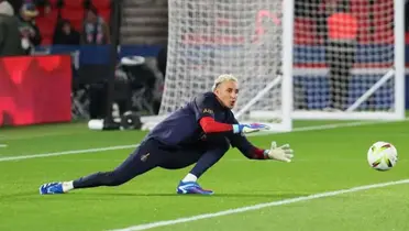 Keylor Navas en un entrenamiento con el PSG.