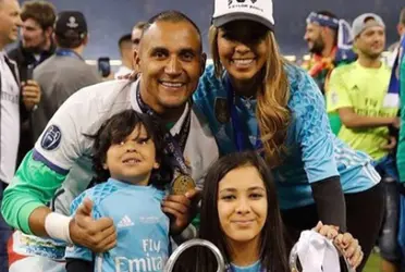 Keylor Navas recibio apoyo de su familia en redes.