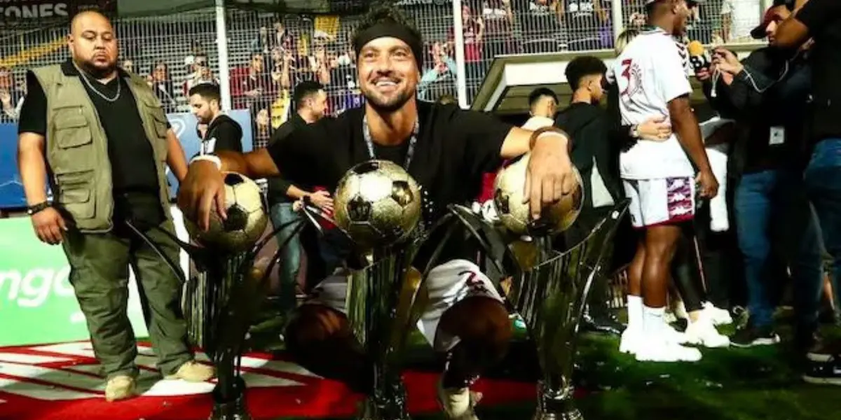 La carrera de Christian Bolaños finalizó de la mejor forma, con títulos