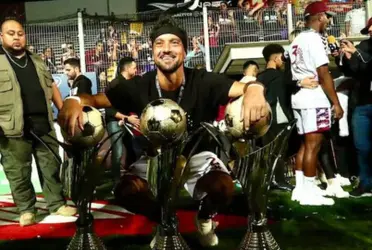 La carrera de Christian Bolaños finalizó de la mejor forma, con títulos