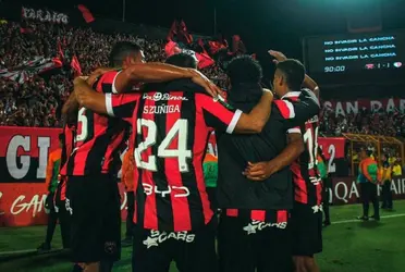 La Liga Deportiva Alajuelense aun no define el futuro de uno de sus jugadores.