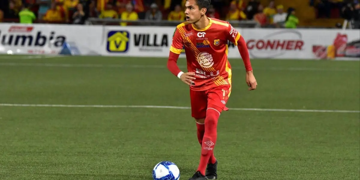 Lateral llegó a un acuerdo con los brumosos por los próximos dos años