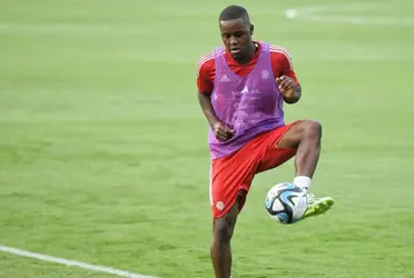 Lesión en la espaldo lo dejó fuera del último encuentro de Alajuelense contra el Cartaginés