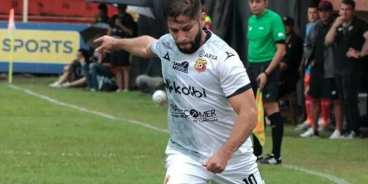 Los de Jeaustin Campos tuvieron la más clara del primer tiempo a los 14´ minutos.