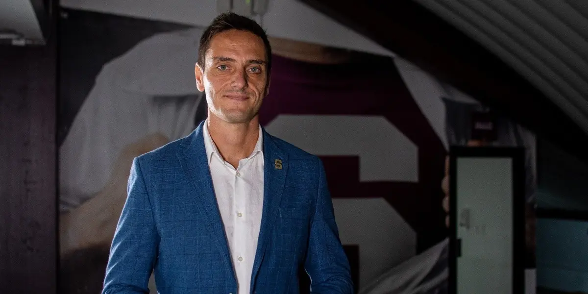 Los morados anunciaron la incorporación de nuevos talentos.