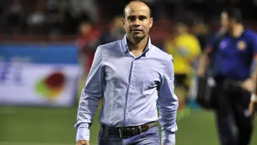 Luis Fernando Fallas después de un partido. Foto: La Nación.