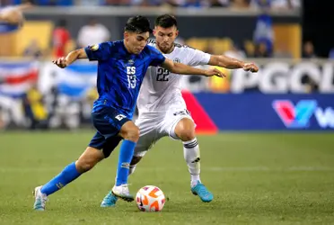 Manudo quiso cambiar camiseta, pero el astro no le entendió