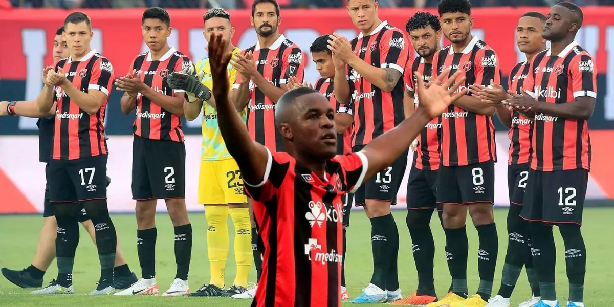 Otro de los líderes de Alajuelense se deshace en elogios hacia Campbell.