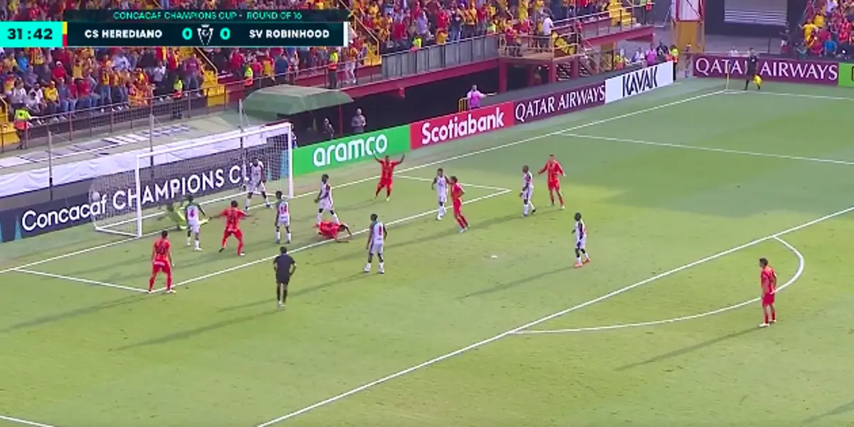 Partido está en descanso y los florenses ganan 1-0