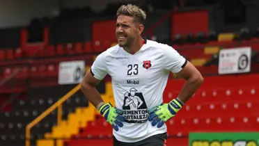 Portero Leonel Moreira en un entrenamiento de Alajuelense. Foto: LDA.