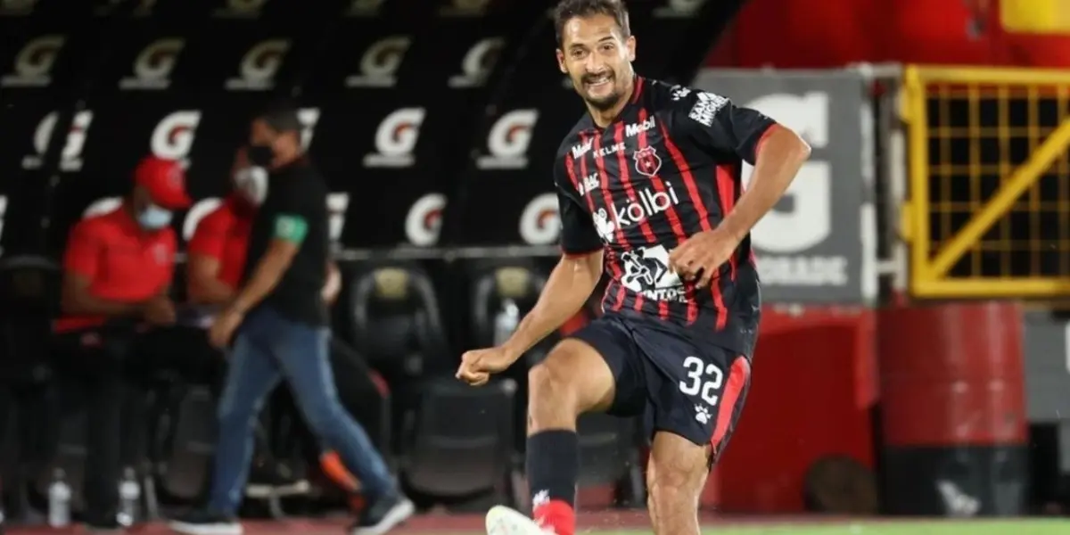 Su lesión que lo ha dejado por fuera en varios partidos le ha traído problemas al club en la parte futbolística