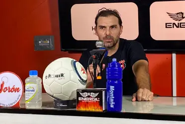 Técnico de Alajuelense se refirió al posible fichaje del delantero paraguayo