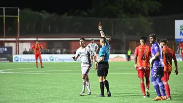 Tribunal Disciplinario castigo al jugador morado por agresión al muchacho del Team