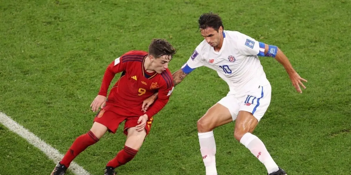 Uno de los clubes más grandes de todo México tuvo en el radar al volante Bryan Ruiz.