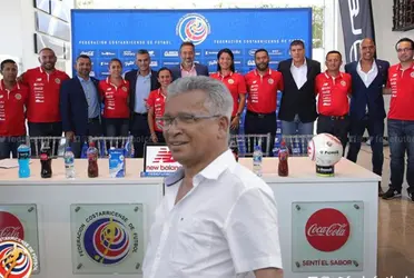 Uno de los miembros del Comité Ejecutivo tiene sus ideas para definir al nuevo timonel de La Sele.