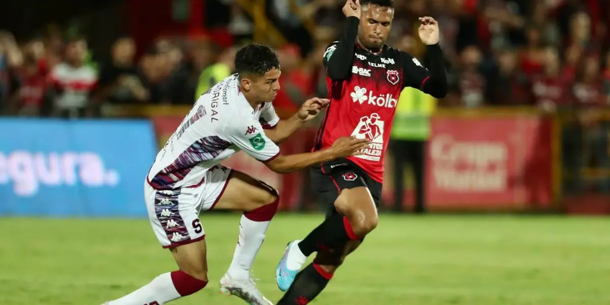 Volante hondureño entrena con el Olimpia, mientras define su futuro