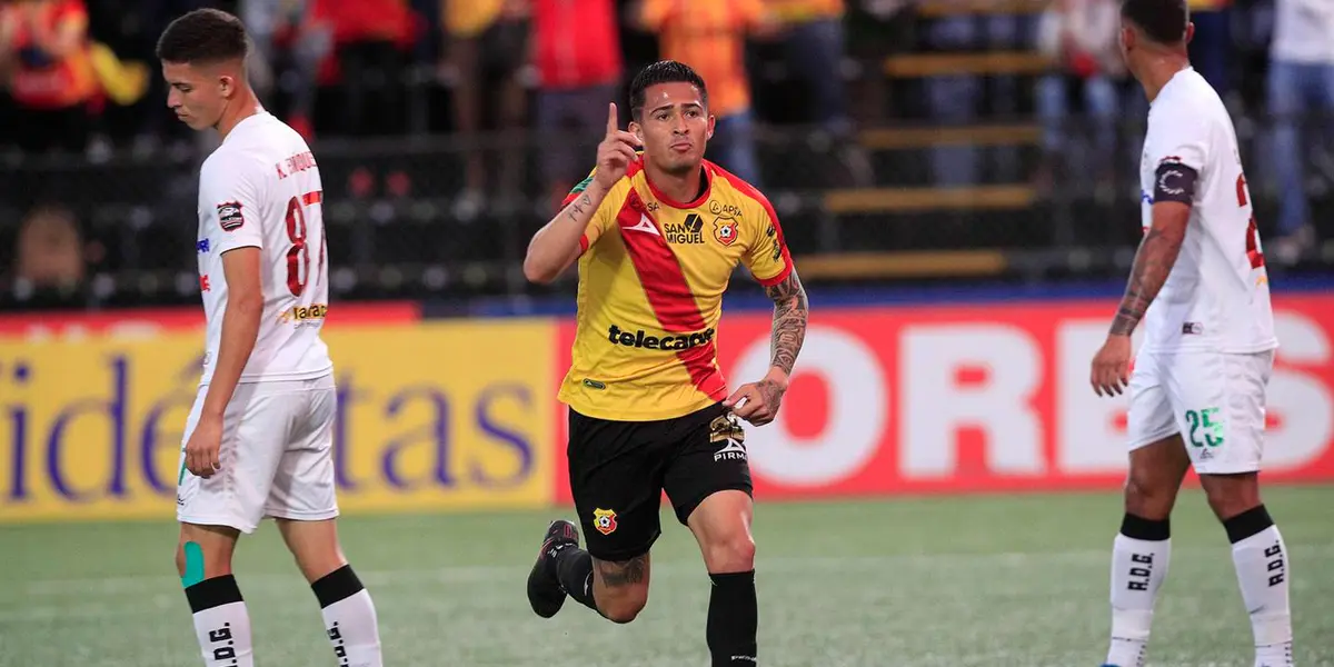 Volante rojiamarillo está feliz con la identidad del team